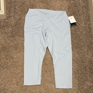 Nike Woman’s Sky Blue Leggings